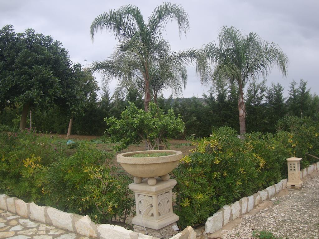 Delle Palme Delfina