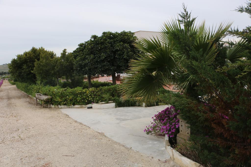 Delle Palme Delfina