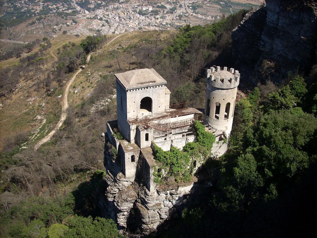 Delle Palme Delfina Trapani