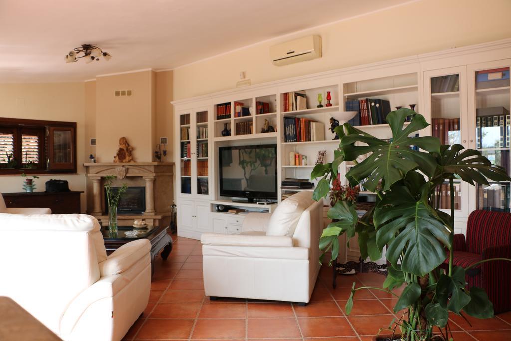 Delle Palme Delfina Trapani